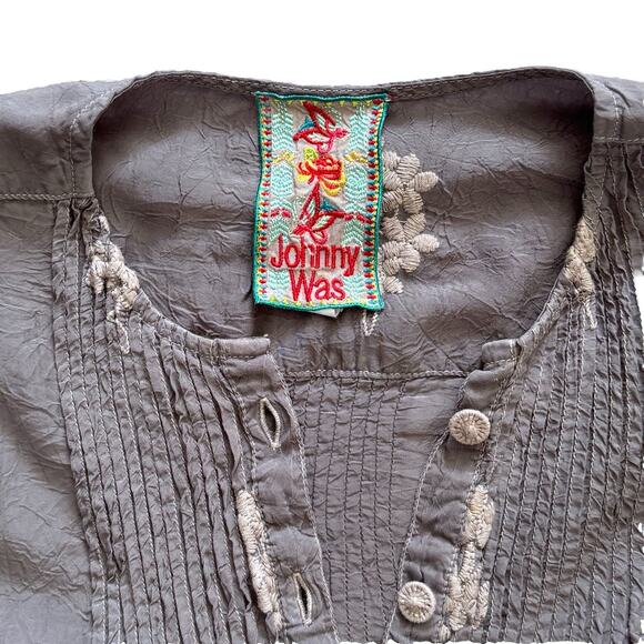 Johnny Was Embroidered Floral Pleated Button Down Tunic Top Womens XS - Picture 3 of 11